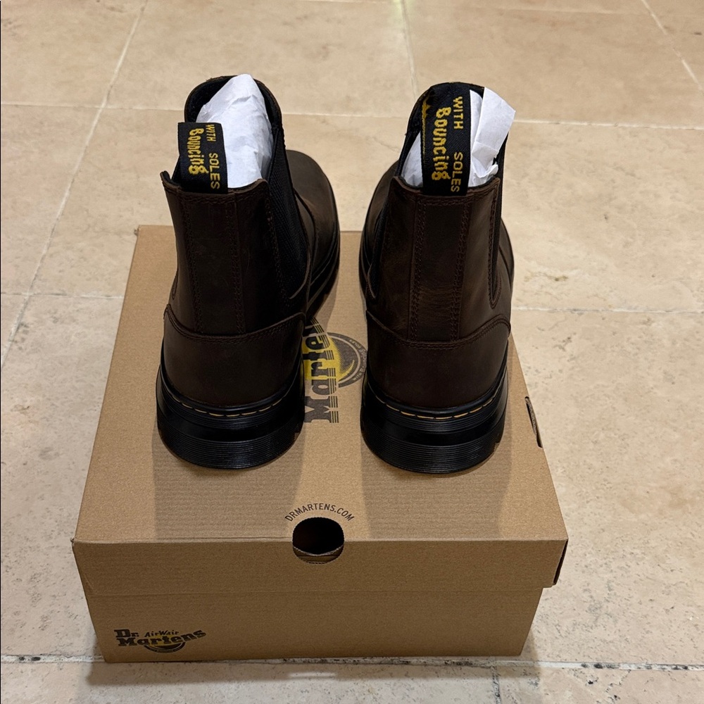 Dr. Martens Embury Crazy Horse - Picture 3 of 7